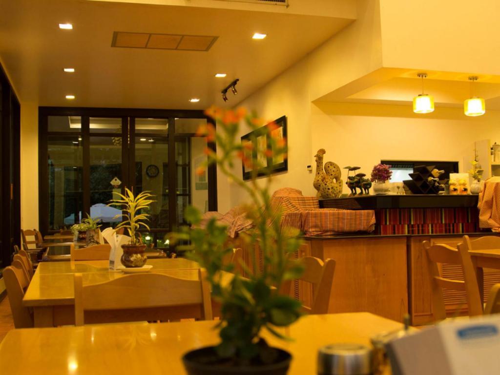 Baan Nan B&B Hotel Bagian luar foto