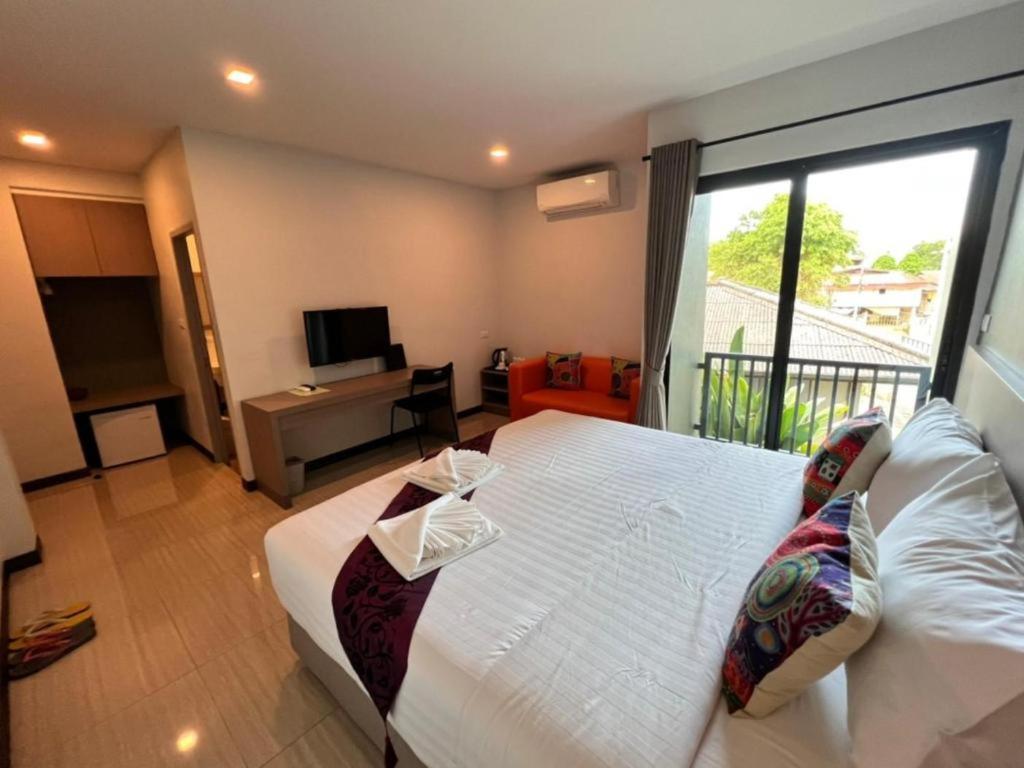 Baan Nan B&B Hotel Bagian luar foto